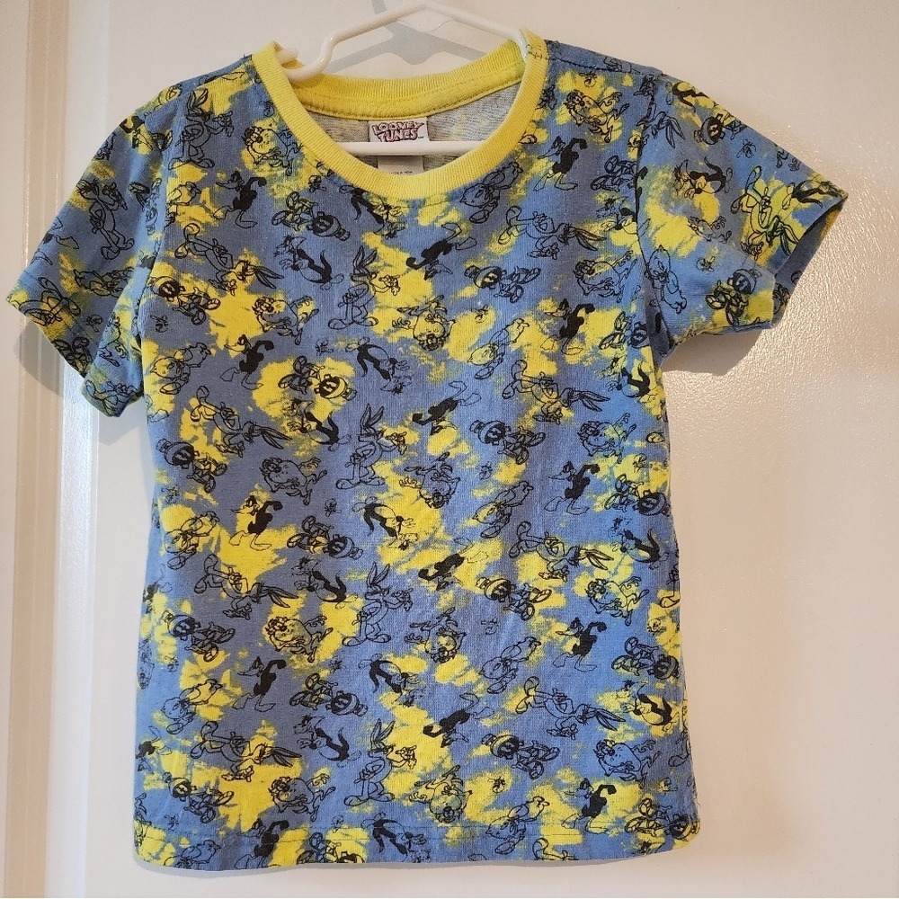 Kids sz 6 Looney Tunes T Shirt Bugs Bunny Daffy Duck All Over Print Blue Yellow